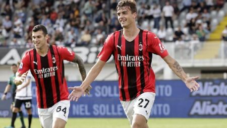 Soi kèo chẵn/lẻ AC Milan vs Spezia, 0h30 ngày 18/1