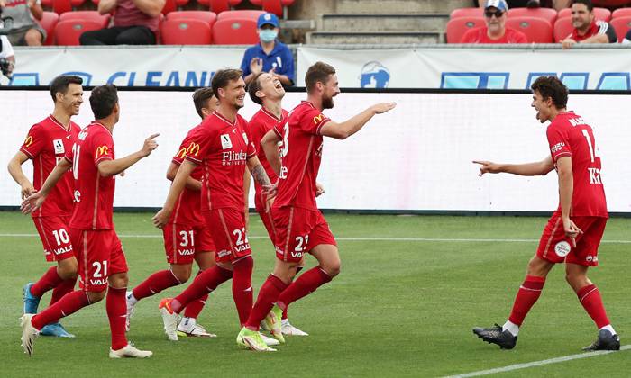 Soi kèo phạt góc Adelaide United vs WS Wanderers, 15h45 ngày 19/1