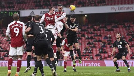 Soi kèo phạt góc Arsenal vs Burnley, 21h00 ngày 23/1