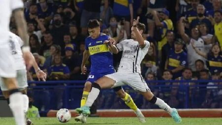 Soi kèo phạt góc Boca Juniors vs Colo Colo, 3h15 ngày 18/1