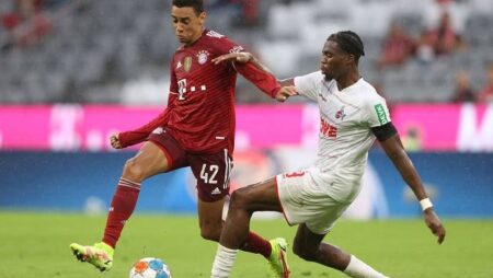 Soi kèo phạt góc Cologne vs Bayern Munich, 21h30 ngày 15/1