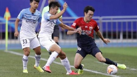 Soi kèo phạt góc Dalian Pro vs Qingdao, 14h30 ngày 3/1