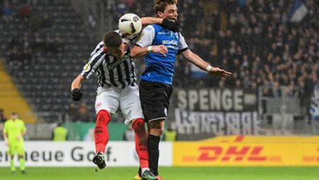 Soi kèo phạt góc Eintracht Frankfurt vs Arminia Bielefeld, 02h30 ngày 22/01