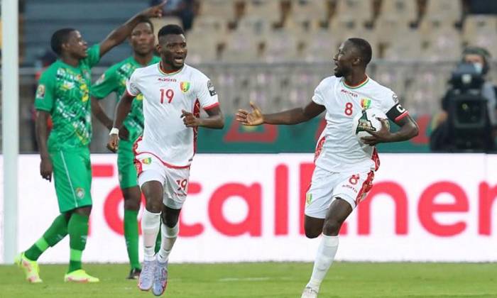 Soi kèo phạt góc Guinea vs Gambia, 23h ngày 24/1