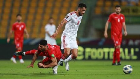 Soi kèo phạt góc Iran vs UAE, 21h30 ngày 1/2