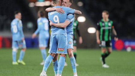 Soi kèo phạt góc Melbourne City vs Wellington Phoenix, 15h30 ngày 5/1