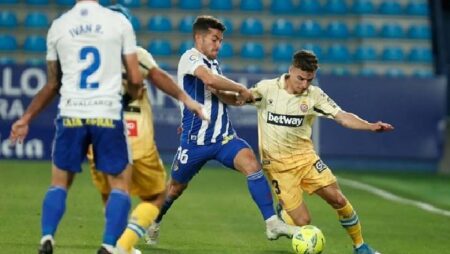 Soi kèo phạt góc Ponferradina vs Espanyol, 3h00 ngày 5/1