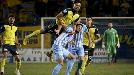 Máy tính dự đoán bóng đá 16/2: Panetolikos vs Lamia