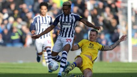 Máy tính dự đoán bóng đá 28/2: West Brom vs Swansea