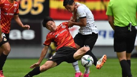 Nhận định kèo Nagoya Grampus vs Vissel Kobe, 13h00 ngày 19/2