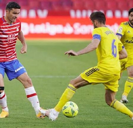 Soi bảng dự đoán tỷ số chính xác Granada vs Cadiz, 3h ngày 1/3