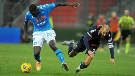 Soi kèo đặc biệt Cagliari vs Napoli, 1h ngày 22/2