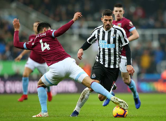 Soi kèo đặc biệt West Ham vs Newcastle, 19h30 ngày 19/2