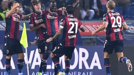 Soi kèo phạt góc Bologna vs Spezia, 3h00 ngày 22/2