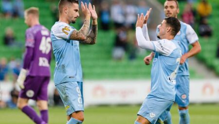 Soi kèo phạt góc Melbourne City vs Central Coast Mariners, 15h55 ngày 22/2