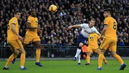 Soi kèo phạt góc Tottenham vs Wolves, 21h00 ngày 13/2