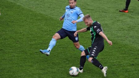 Soi kèo phạt góc Western Sydney vs Western United, 13h05 ngày 5/2