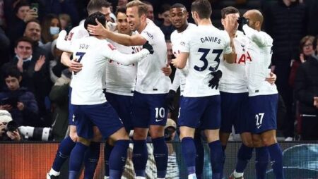 Tỷ lệ kèo nhà cái Man City vs Tottenham mới nhất, 0h30 ngày 20/2