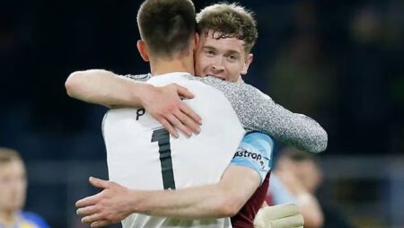 Đội hình ra sân chính thức Burnley vs Aston Villa, 21h ngày 7/5