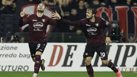 Đội hình ra sân chính thức Salernitana vs Venezia, 23h ngày 5/5