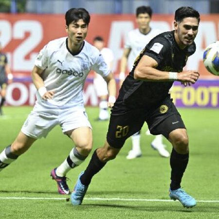 Máy tính dự đoán bóng đá 27/4: Jeonnam Dragons vs United City