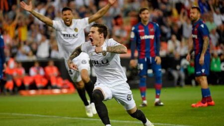 Nhận định kèo Valencia vs Levante, 23h30 ngày 30/04