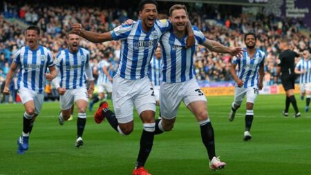 Phân tích kèo hiệp 1 Hull vs Huddersfield, 1h45 ngày 2/4