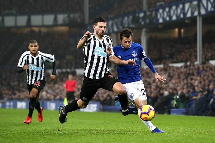 Soi bảng dự đoán tỷ số chính xác Everton vs Newcastle, 2h45 ngày 18/3