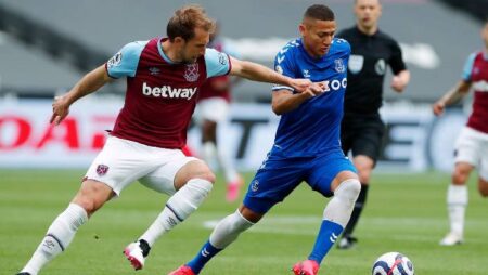 Soi bảng dự đoán tỷ số chính xác West Ham vs Everton, 20h ngày 3/4