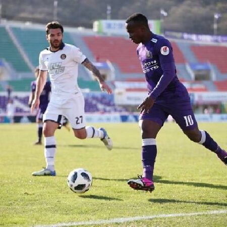 Soi kèo bóng đá cúp Hàn Quốc hôm nay 9/3: FC Anyang vs Siheung Citizen