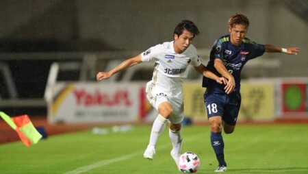 Soi kèo bóng đá Nhật Bản hôm nay 30/4: Yamaguchi vs Tochigi