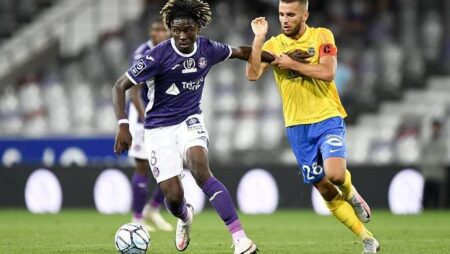 Soi kèo bóng đá Pháp đêm nay 19/4: Sochaux vs Toulouse