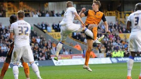 Soi kèo đặc biệt Wolves vs Leeds, 3h ngày 19/3