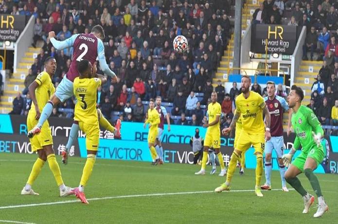 Soi kèo phạt góc Brentford vs Burnley, 22h00 ngày 12/03