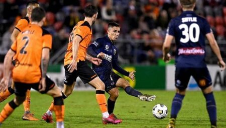 Soi kèo phạt góc Brisbane Roar vs Central Coast Mariners, 16h05 ngày 3/5