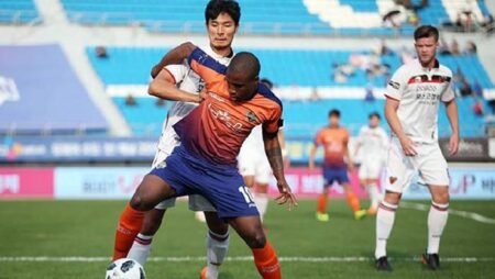 Soi kèo phạt góc Gangwon vs Jeju, 17h30 ngày 26/6