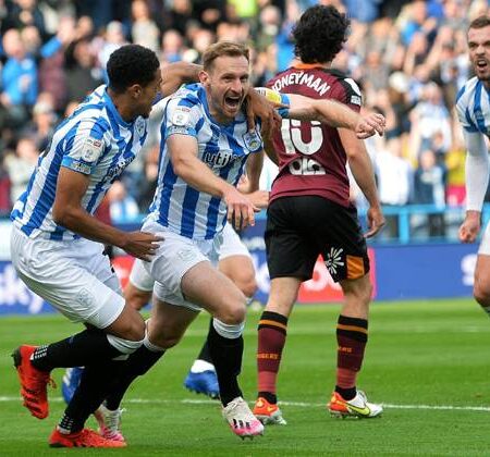 Soi kèo phạt góc Hull vs Huddersfield, 1h45 ngày 2/4