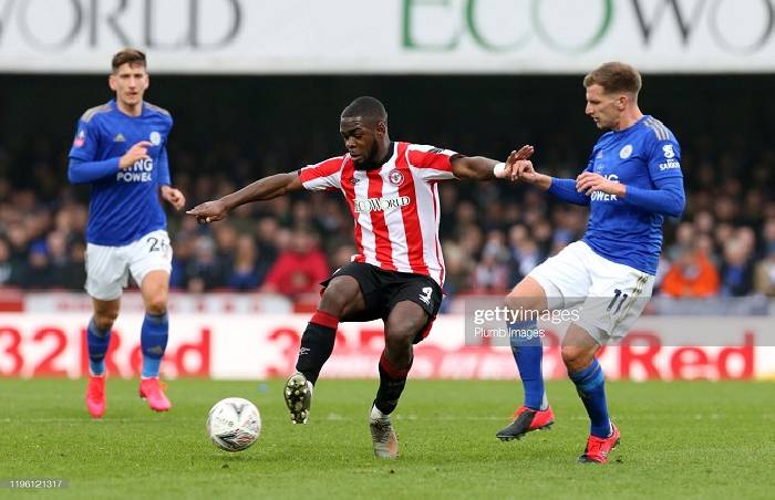 Soi kèo phạt góc Leicester vs Brentford, 21h ngày 20/3