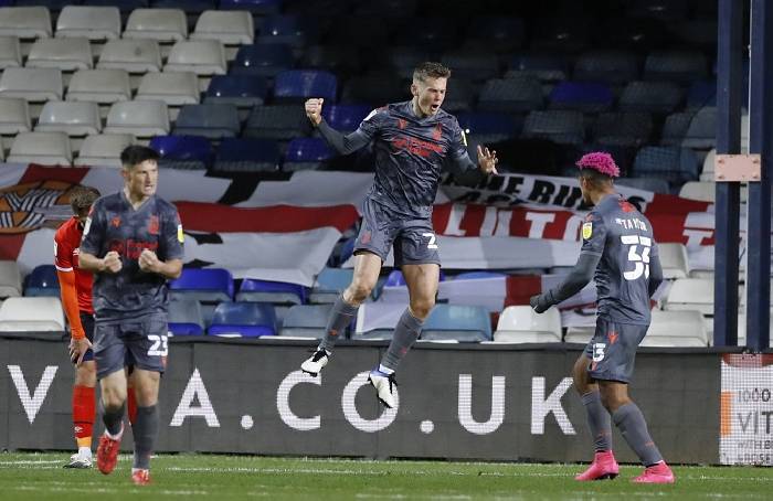 Soi kèo phạt góc Luton Town vs Nottingham Forest, 18h30 ngày 15/4