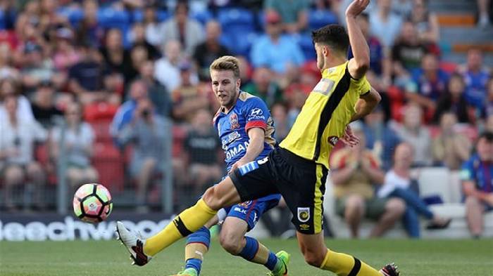 Soi kèo phạt góc Newcastle Jets vs Central Coast Mariners, 16h45 ngày 23/4