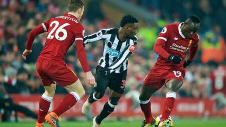 Soi kèo phạt góc Newcastle vs Liverpool, 18h30 ngày 30/4