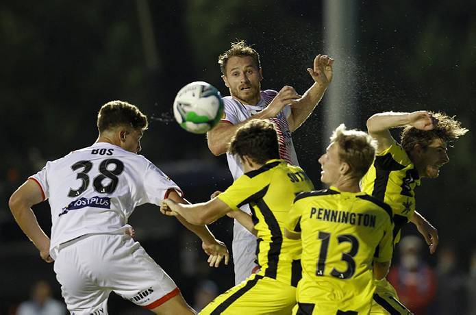 Soi kèo phạt góc Wellington Phoenix vs Melbourne City, 13h05 ngày 02/04