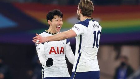 Soi kèo Son Heung-min/ Kane ghi bàn trận Aston Villa vs Tottenham, 23h30 ngày 9/4