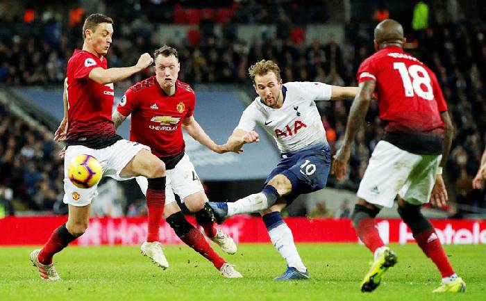 Tiên tri mèo dự đoán MU vs Tottenham, 0h30 ngày 13/3