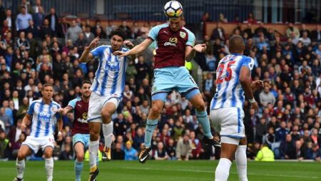 Nhận định kèo Huddersfield vs Burnley, 2h ngày 30/7