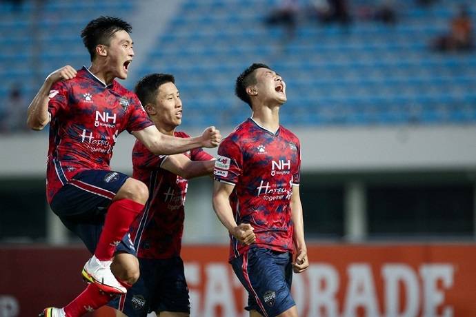 Phân tích kèo hiệp 1 Gangwon vs Gimcheon Sangmu, 17h30 ngày 8/7