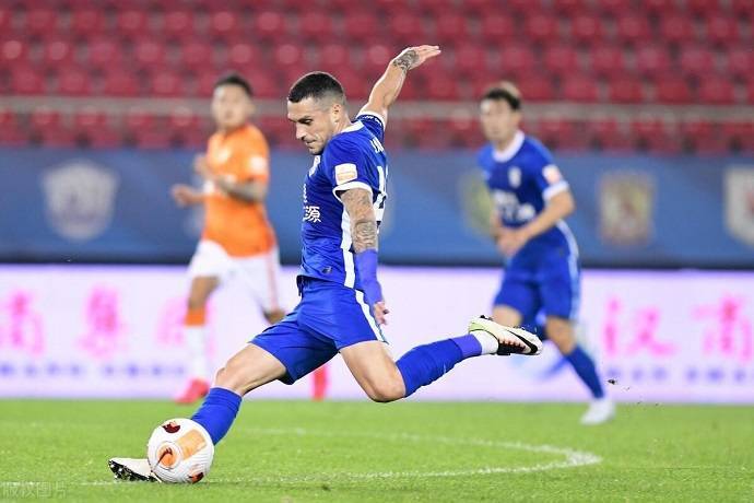 Phân tích kèo hiệp 1 Wuhan Three Towns vs Shanghai Shenhua, 18h30 ngày 3/7