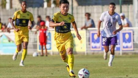 Soi kèo bóng đá Ligue 2 đêm nay 30/7: Guingamp vs Pau