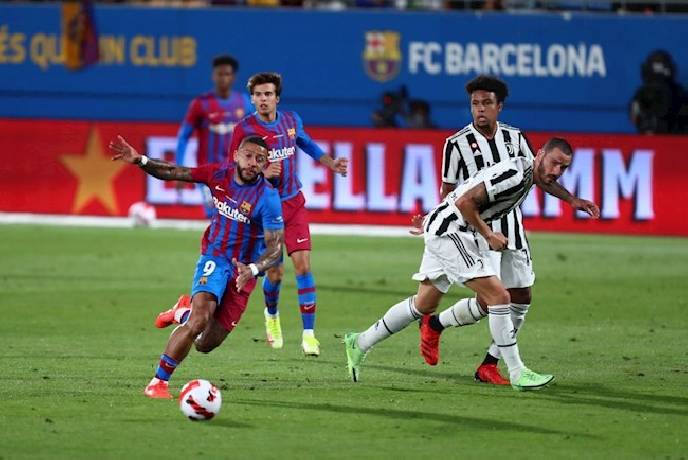 Soi kèo phạt góc Barcelona vs Juventus, 7h30 ngày 27/7