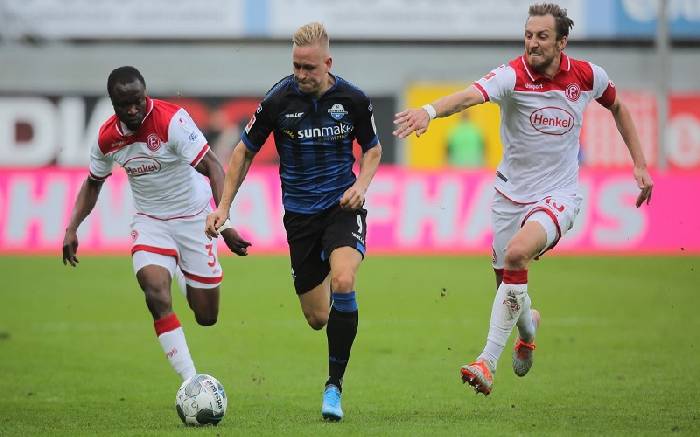 Soi kèo phạt góc Dusseldorf vs Paderborn, 23h30 ngày 22/7